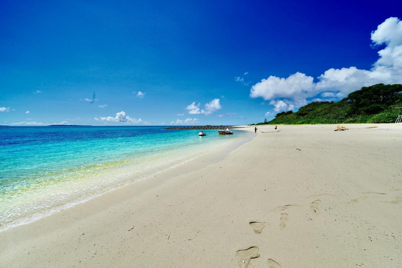 Day'S Beach Hotel Zuichou Miyakojima  Bagian luar foto